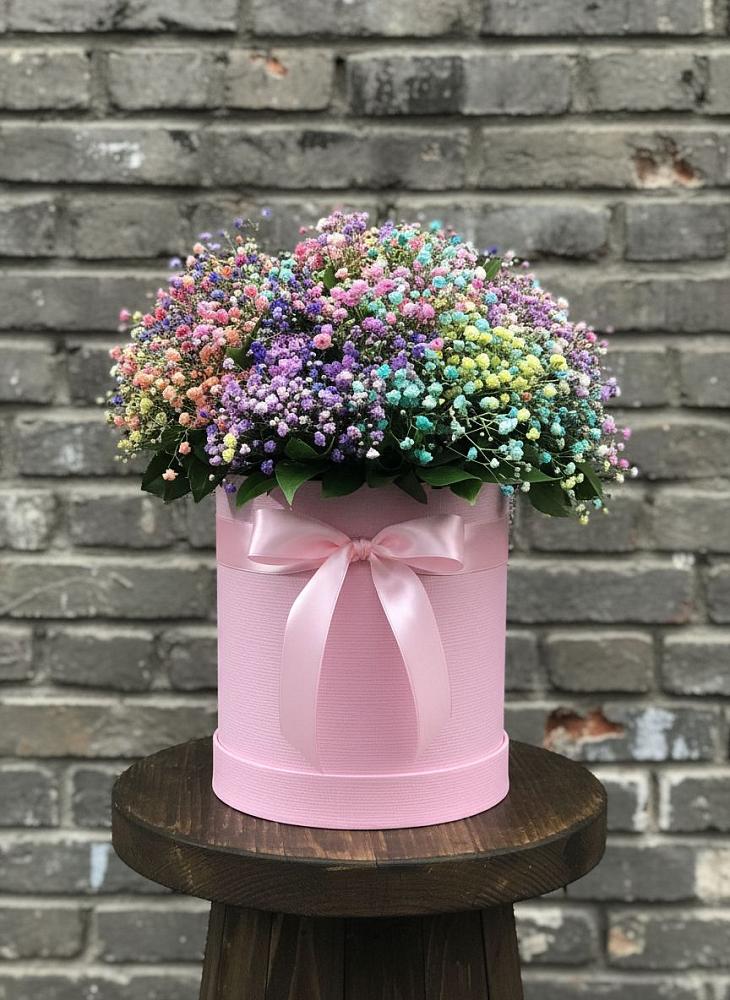 Цветочная композиция из Гипсофила и Розы в шляпной коробке в Большой Мурте