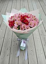 Букет цветов из:  Альстромерии в Большой Мурте
