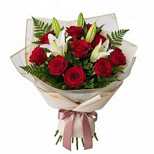 Букет цветов из:  Лилии и Розы в Большой Мурте