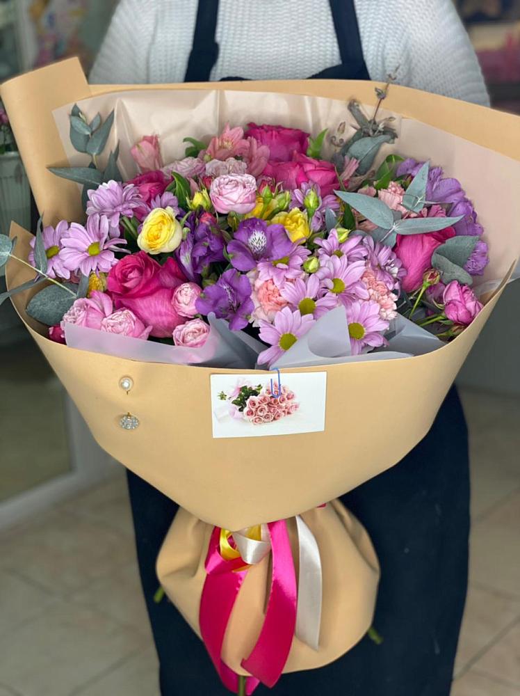 Букет цветов из: Хризантемы, Гвоздики и Альстромерии в Большой Мурте