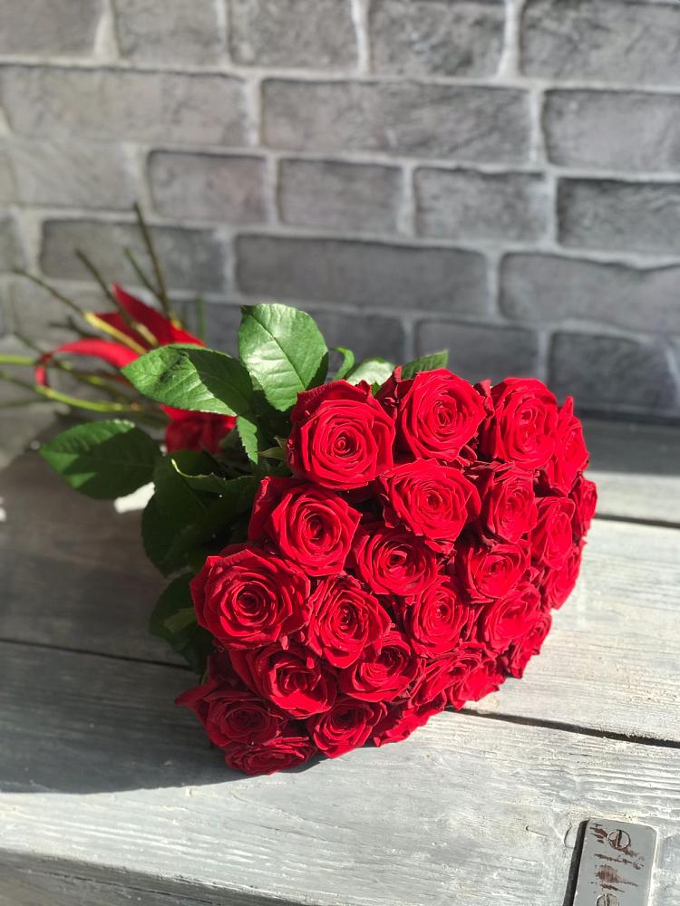 Букет Красные розы Фридом в Большой Мурте