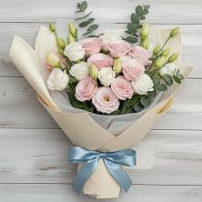 Букет цветов из:  Лизиантусы в Большой Мурте