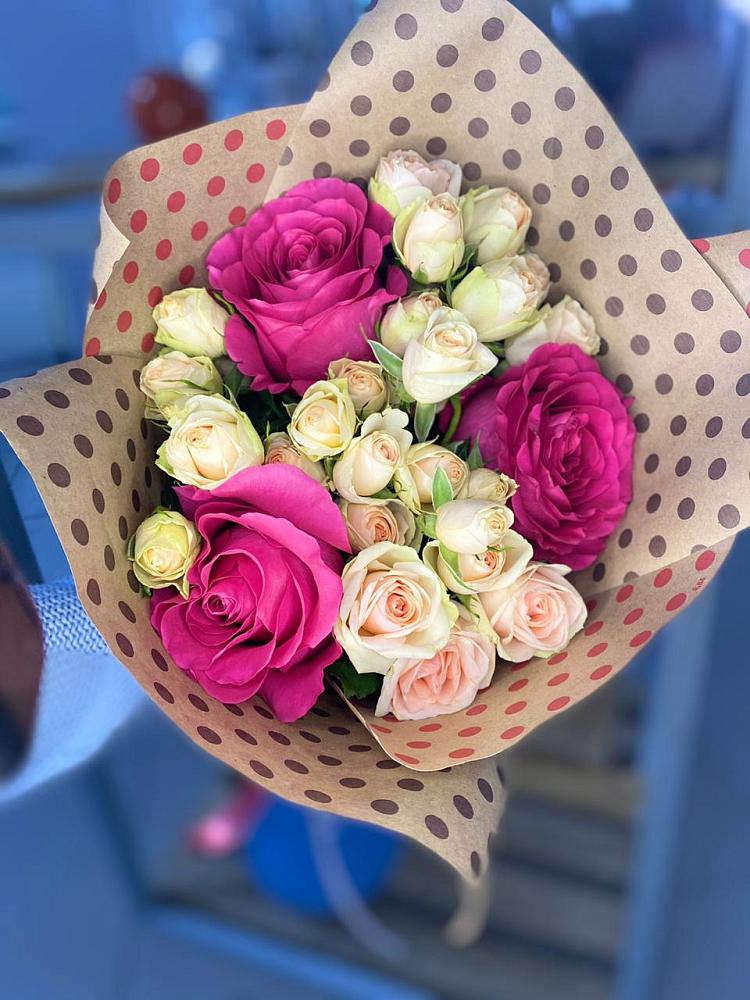 Букет цветов из: Розы в Большой Мурте