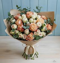 Букет цветов из:  Альстромерии и Розы в Большой Мурте